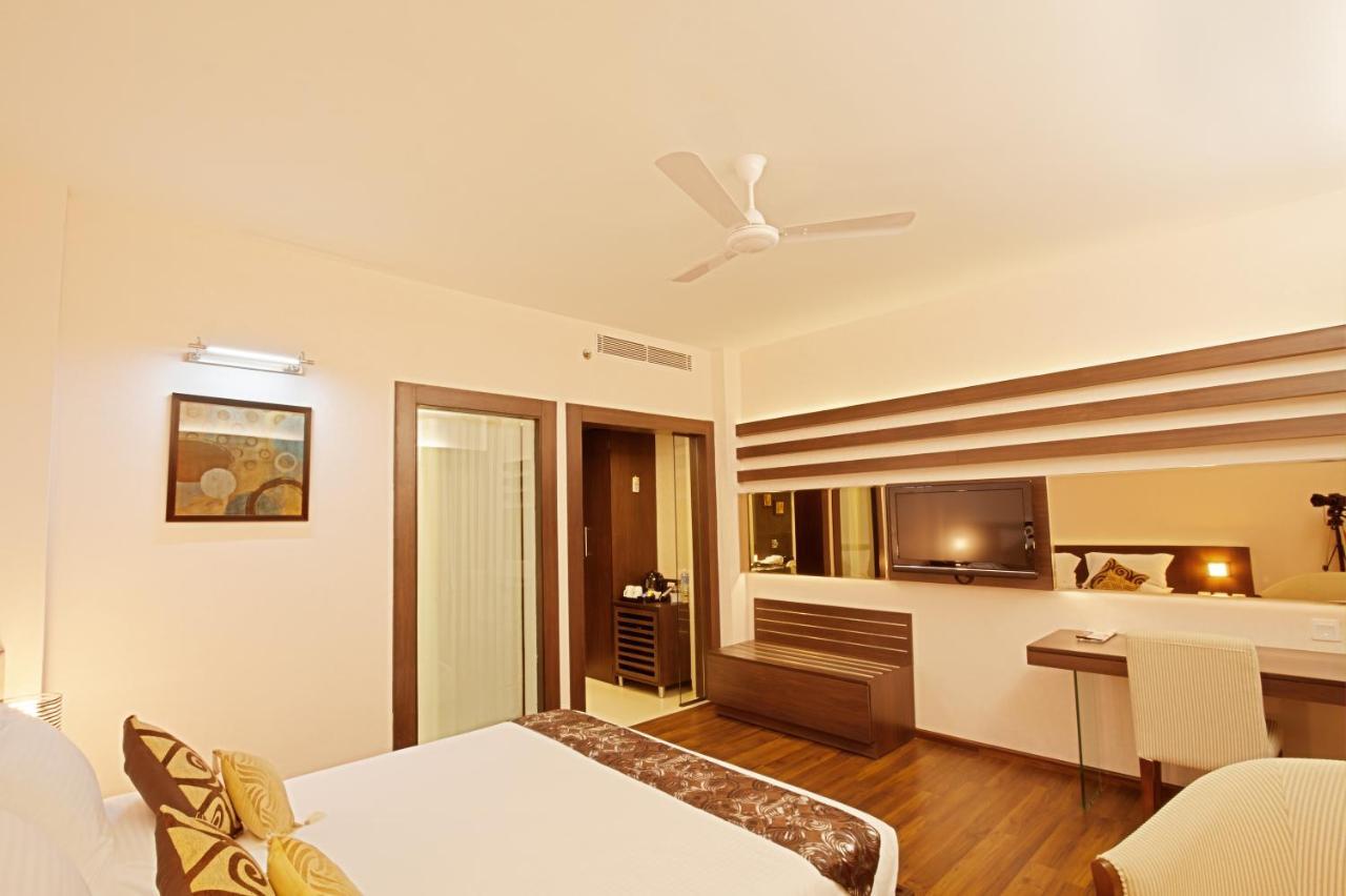 The Central Park Rourkela Exterior photo