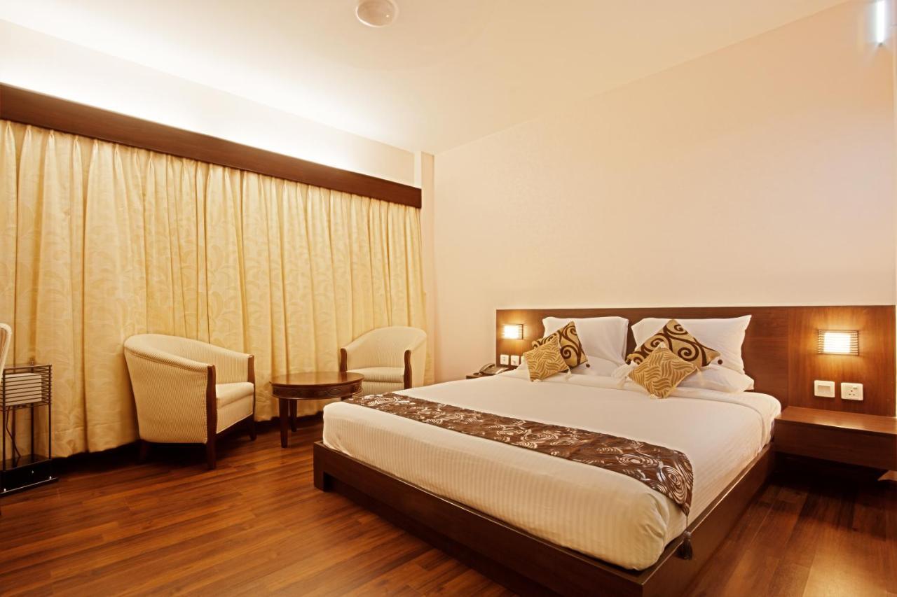 The Central Park Rourkela Exterior photo