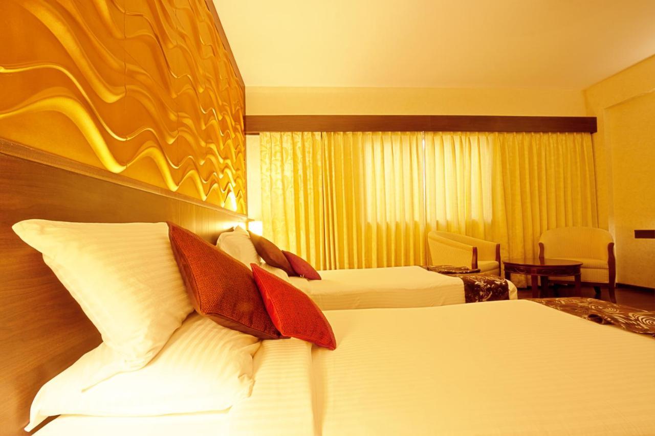 The Central Park Rourkela Exterior photo